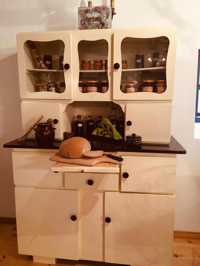 Villa Wisniowy Mlyn à Wisniowa k Staszowa Extérieur photo